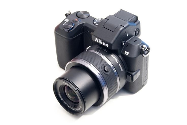 Nikon 1 V2 (3).jpg